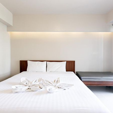 A Room Bangkok Sathorn Экстерьер фото