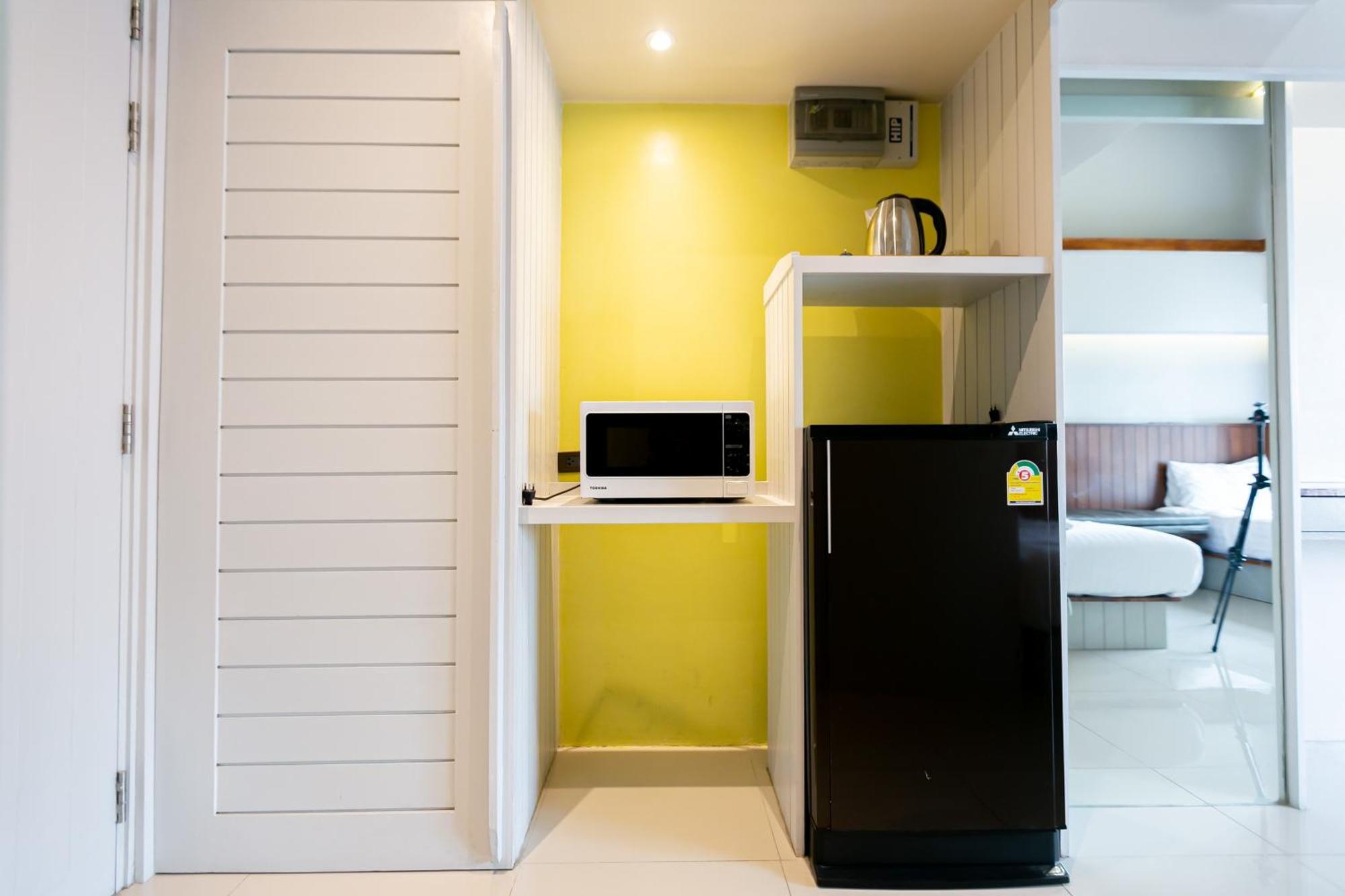 A Room Bangkok Sathorn Экстерьер фото