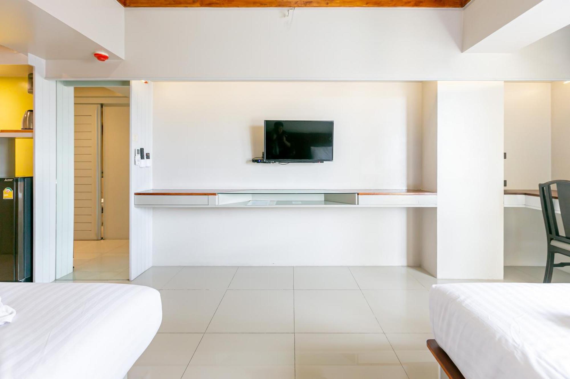 A Room Bangkok Sathorn Экстерьер фото