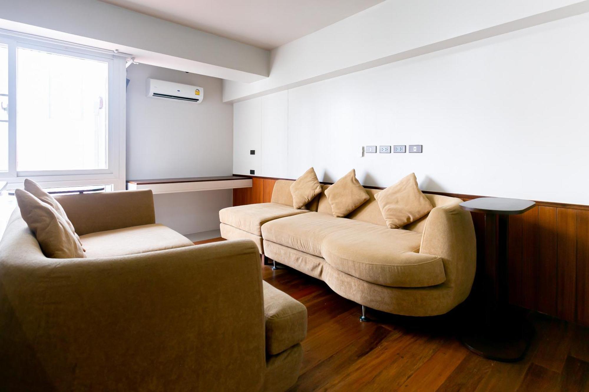 A Room Bangkok Sathorn Экстерьер фото