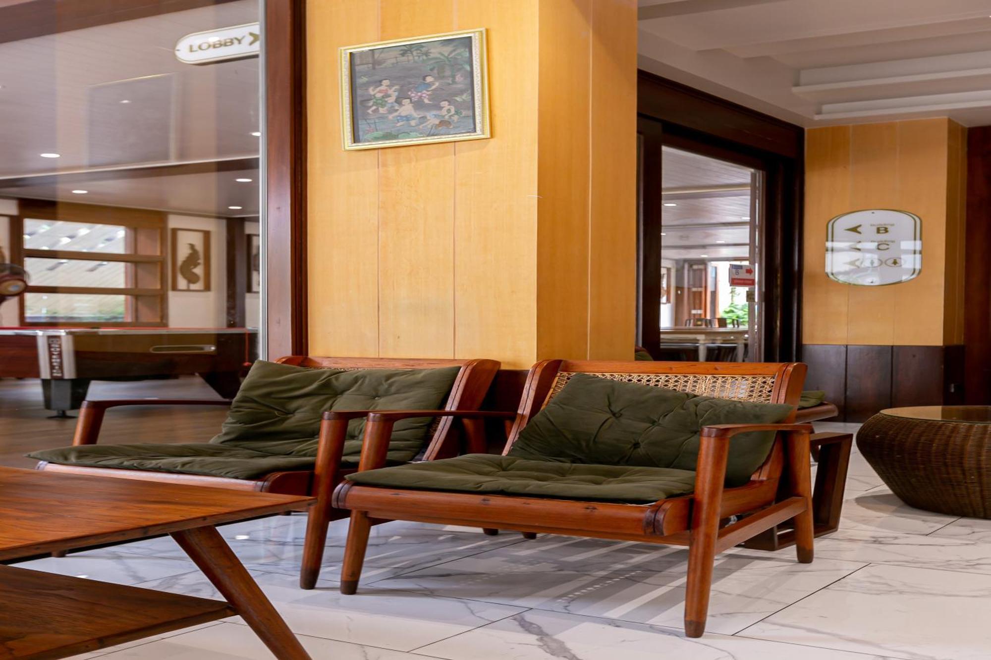 A Room Bangkok Sathorn Экстерьер фото